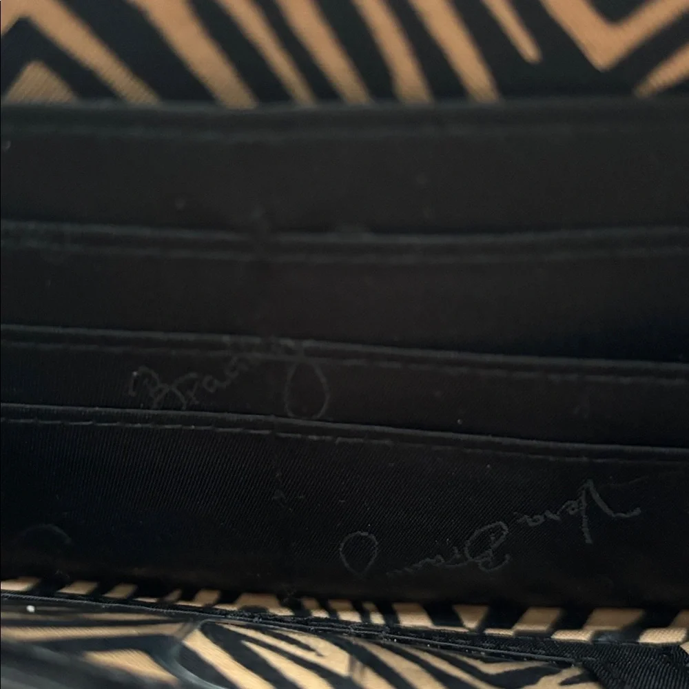 🟡 Brand New Vera Bradley Accordion Wallet, Rosewood Pattern, Multicolored - Picture 7 of 7